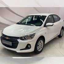 Chevrolet Onix 1.2 MT, 2023, 50 км, с пробегом, цена 2 016 000 руб.