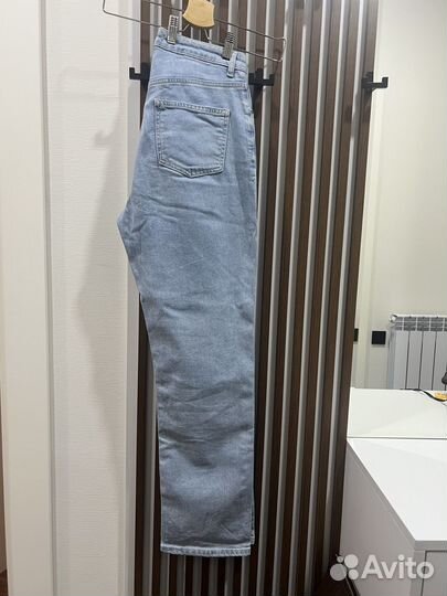 Джинсы