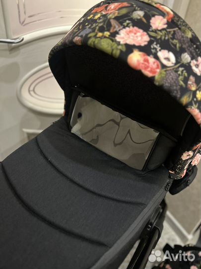 Коляска Adamex Porto flowers 2в1