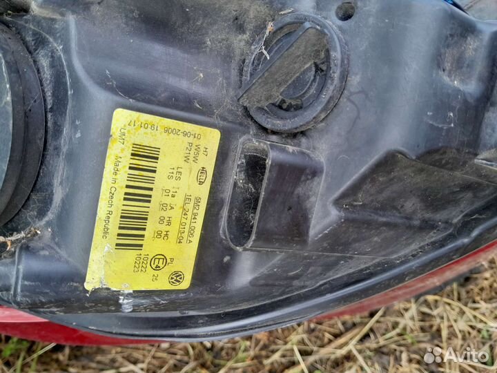 Фара Volkswagen Golf 5+ 5M2941006A