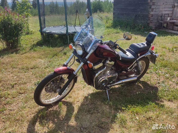 Чоппер Suzuki Intruder 400