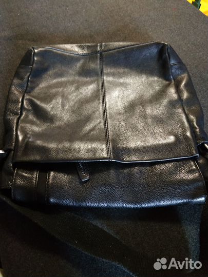 Мужская кожаная сумка через плечо