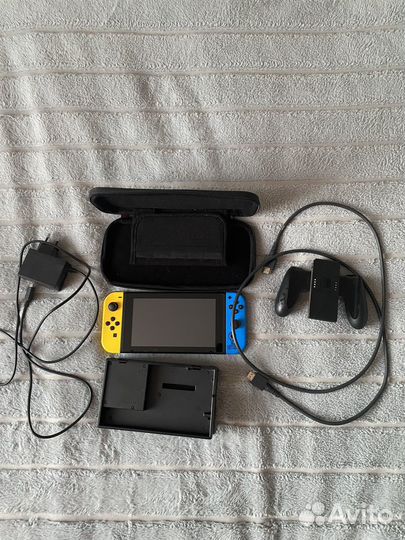 Nintendo Switch (fortnite edition)