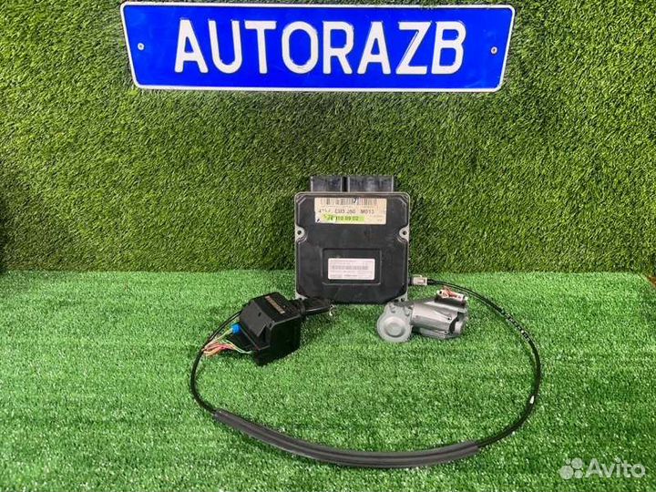 Блок управления двигателя Mercedes-Benz C-Class