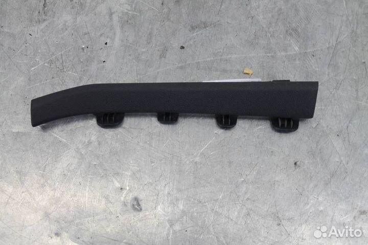 Обшивка стойки правая Audi A6(C7)