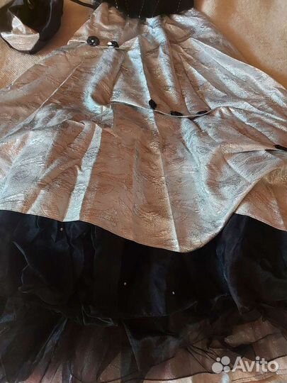 Вечерний костюм