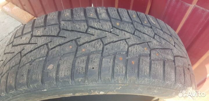 Roadstone Winguard WinSpike 205/55 R16