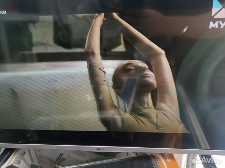 Телевизор 32 смарт