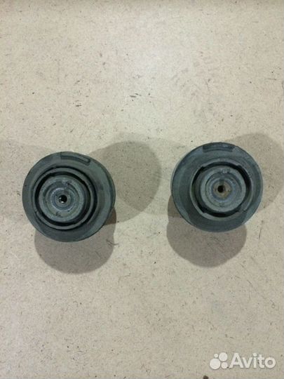 Кронштейн двигателя, подушки Mercedes W208 CLK