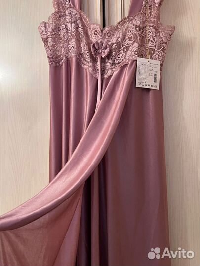 Шелковая ночная сорочка