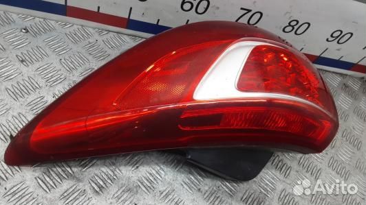 Фонарь задний правый KIA sportage 3 (HNT15MY01)
