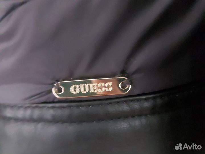 Эксклюзив куртка на весну, двухсторонняя guess