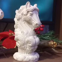 Гипсовые статуэтки лошади