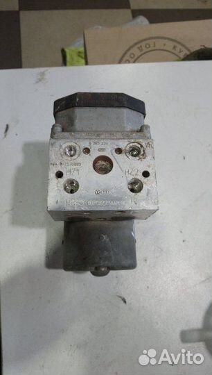 Блок абс для VW Passat B5 2.8 2000-2005