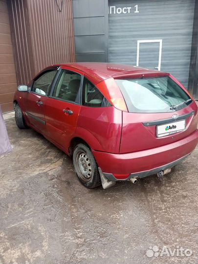 Ford Focus 1.6 МТ, 1998, 270 000 км