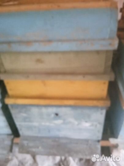 Продам улья 12 рамочные и 10 рамочные