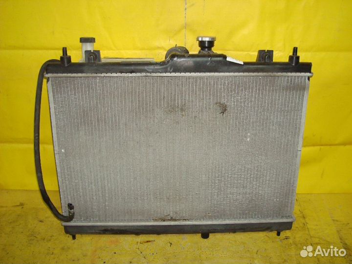 Радиатор двс Nissan Tiida C11