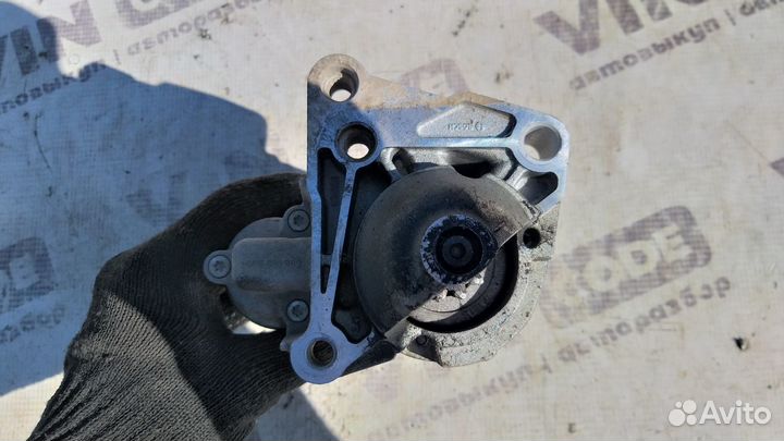 Стартер Renault Duster 4x4