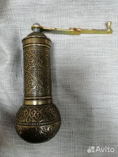 Мельница для кофе или специй