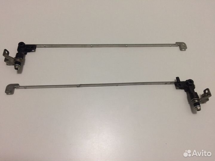 Петли матрицы ноутбука Fujitsu AH530