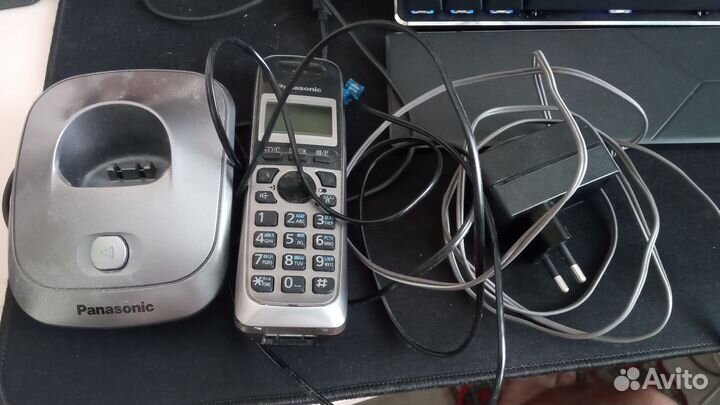 Телефон Panasonic KX-TG2511RU