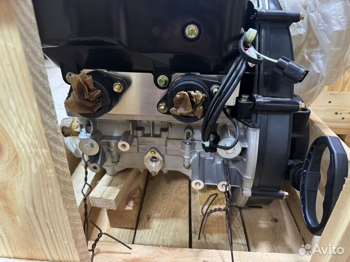 RY000427 Двигатель для снегохода стелс 600