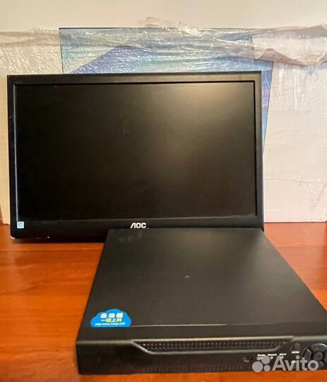 Монитор лос+видеорегистратор 4 канальный