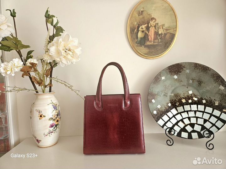 Сумка женская из натуральной кожи Италия