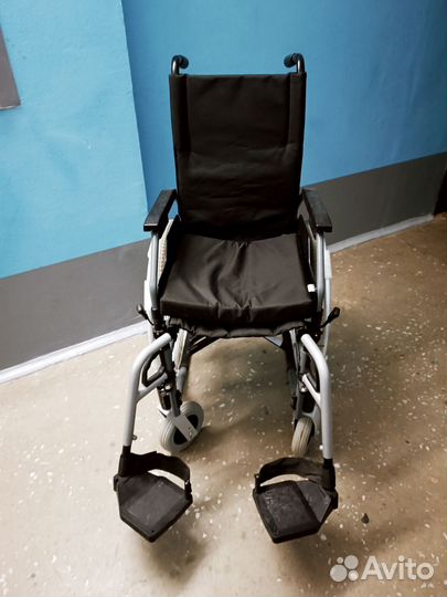 Коляска инвалидная новая