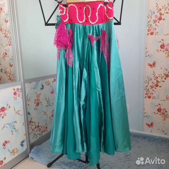 Танцевальный костюм для восточных танцев