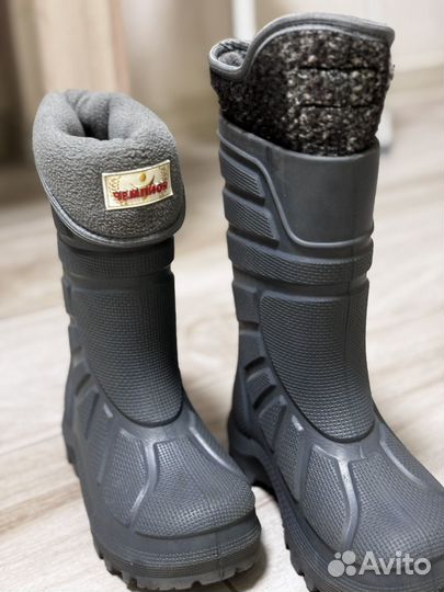 Резиновые сапоги