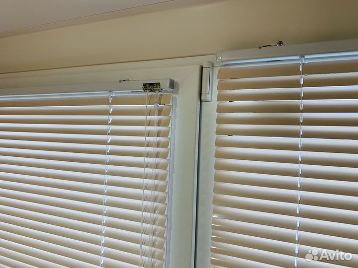 Жалюзи горизонтальные алюминиевые