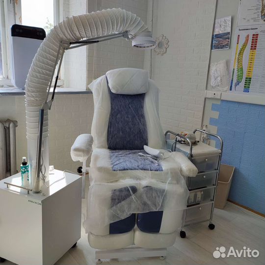 Вытяжка для маникюра и педикюра