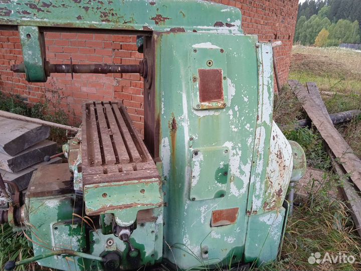 Фрезерный станок