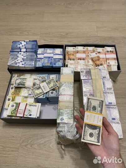 Банкноты банка приколов