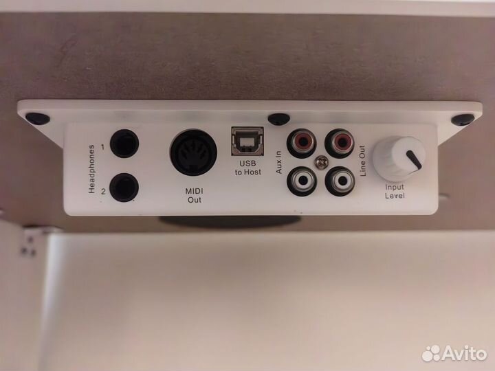 Цифровое пианино