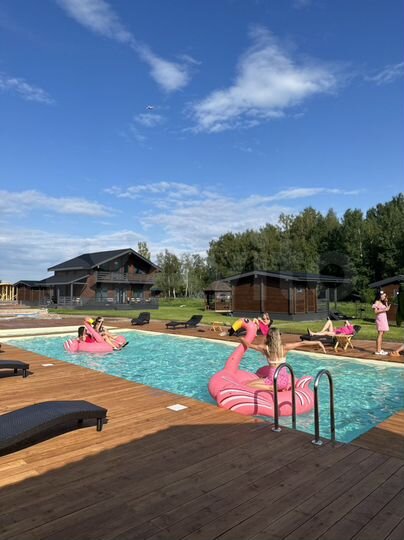 Коттедж 25 м² на участке 100 сот.