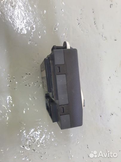 Блок управления двери передний левый Audi Q7 4LB