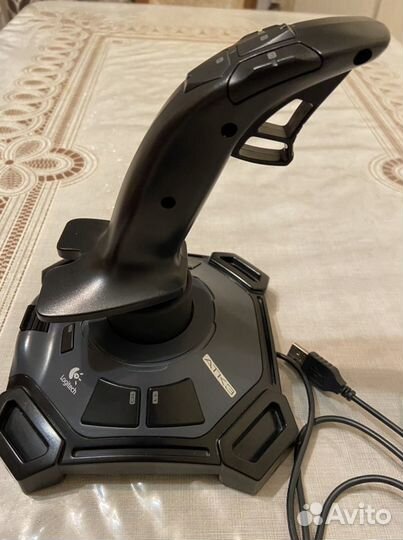Джойстик Logitech Attack 3
