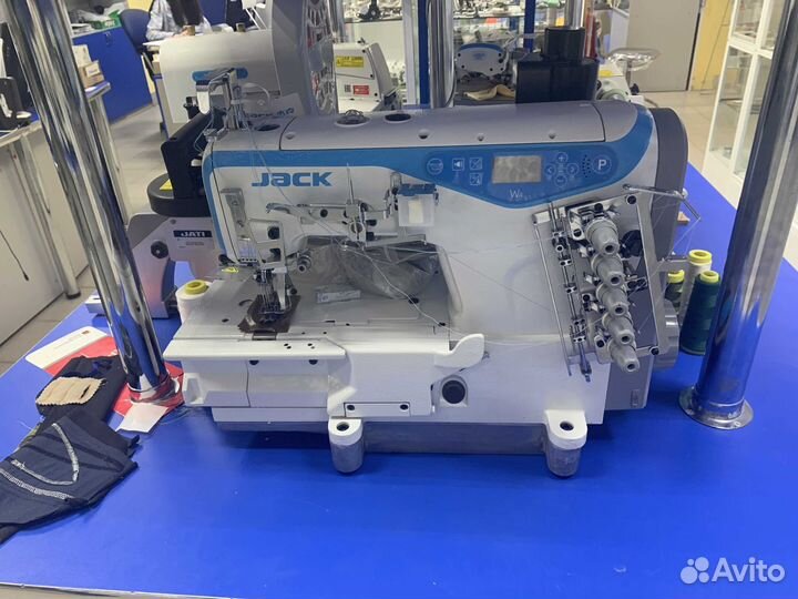 Плоскошовная машина автомат Jack W4-UT-01GB
