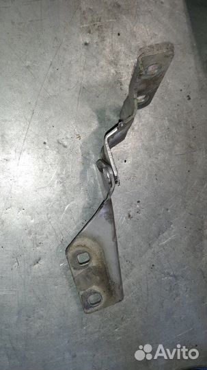 Петля капота левая Renault Megane BM K4M812 2006