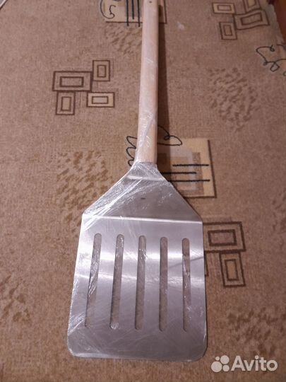 Лопата для пиццы и коржей, 84-24-4,5 см (Новая)