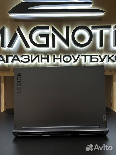 Игровой Ноутбук Lenovo Legion Y7000P