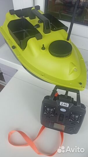 Пpикоpмoчный кораблик D18В