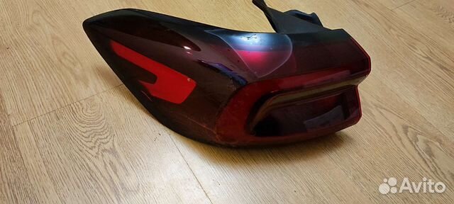 Задний фонарь (левый)