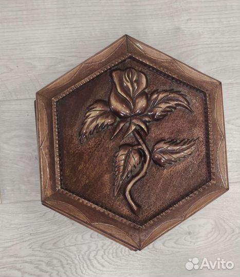 Деревянная шкатулка ручной работы