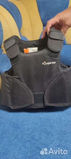 Защитный жилет для верховой езды