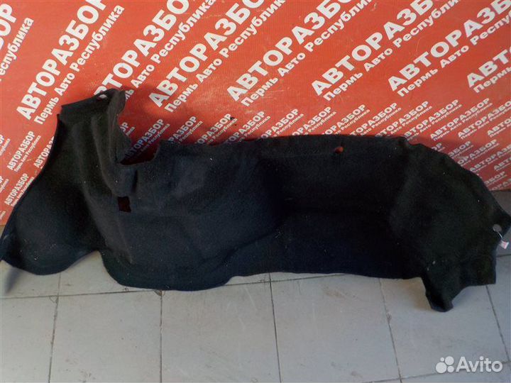 Обшивка багажника задняя правая LADA Granta 21127