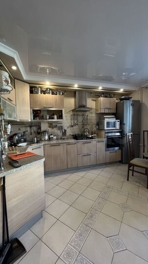 3-к. квартира, 84,4 м², 3/10 эт.