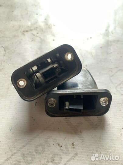 Плафон над номером Volkswagen Passat B3 1988